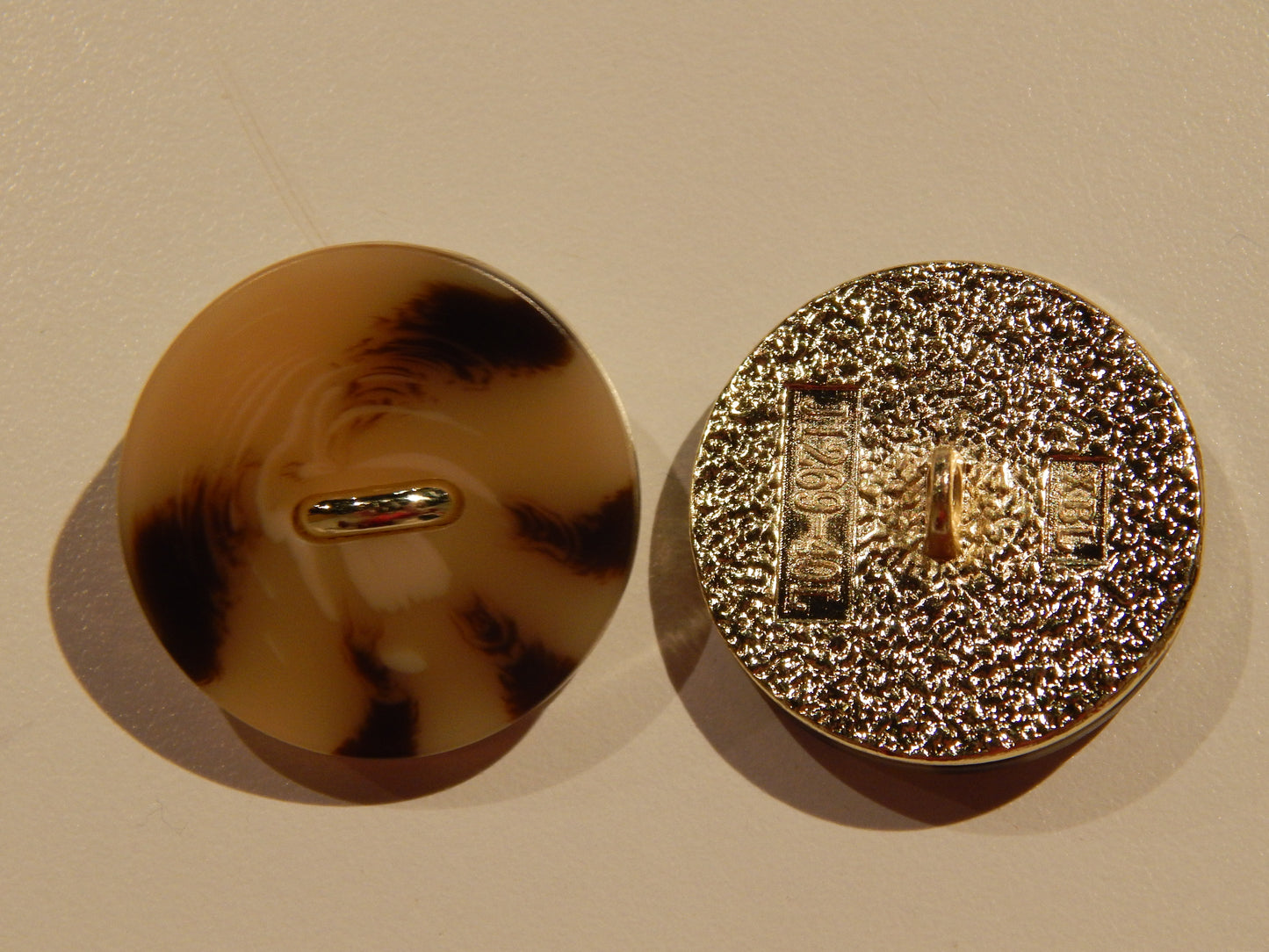 Gold & Light Tortoiseshell Shank Buttons - Multiple Sizes