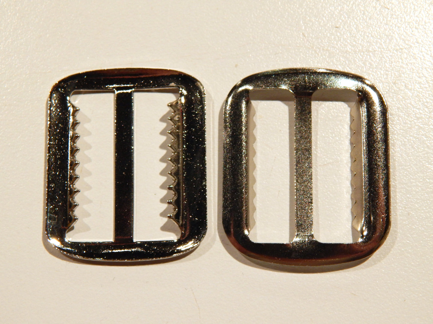 Silver Vest Buckle - 1"