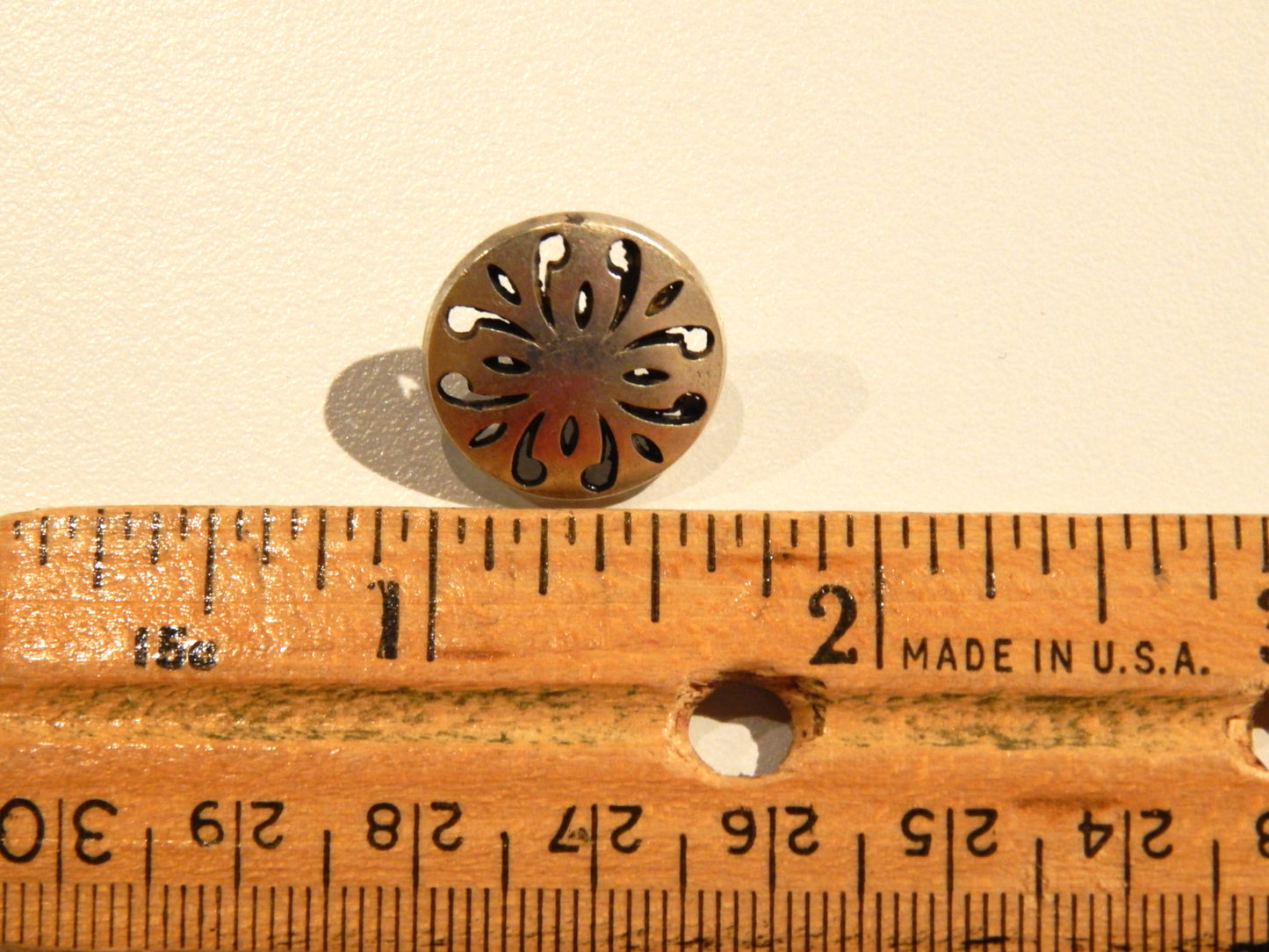 Cutwork Motif Silver Shank Button