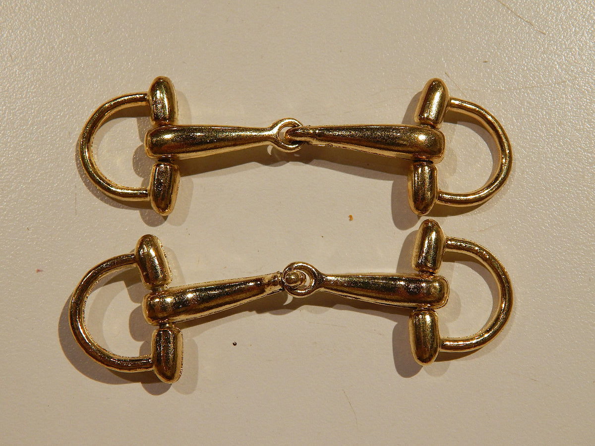 Gold Cloak Buckle Clasp