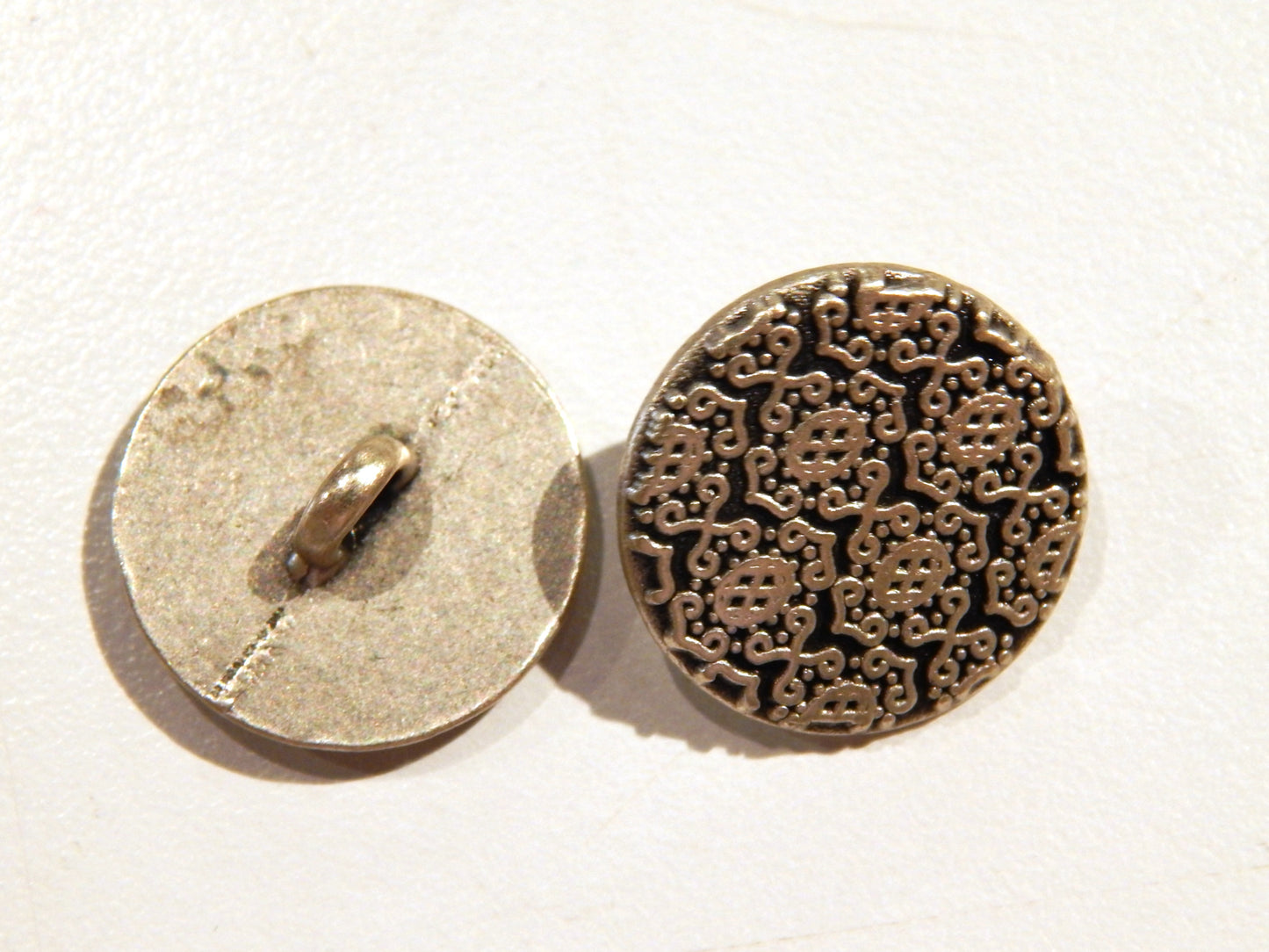 Floral Lattice Silver Buttons