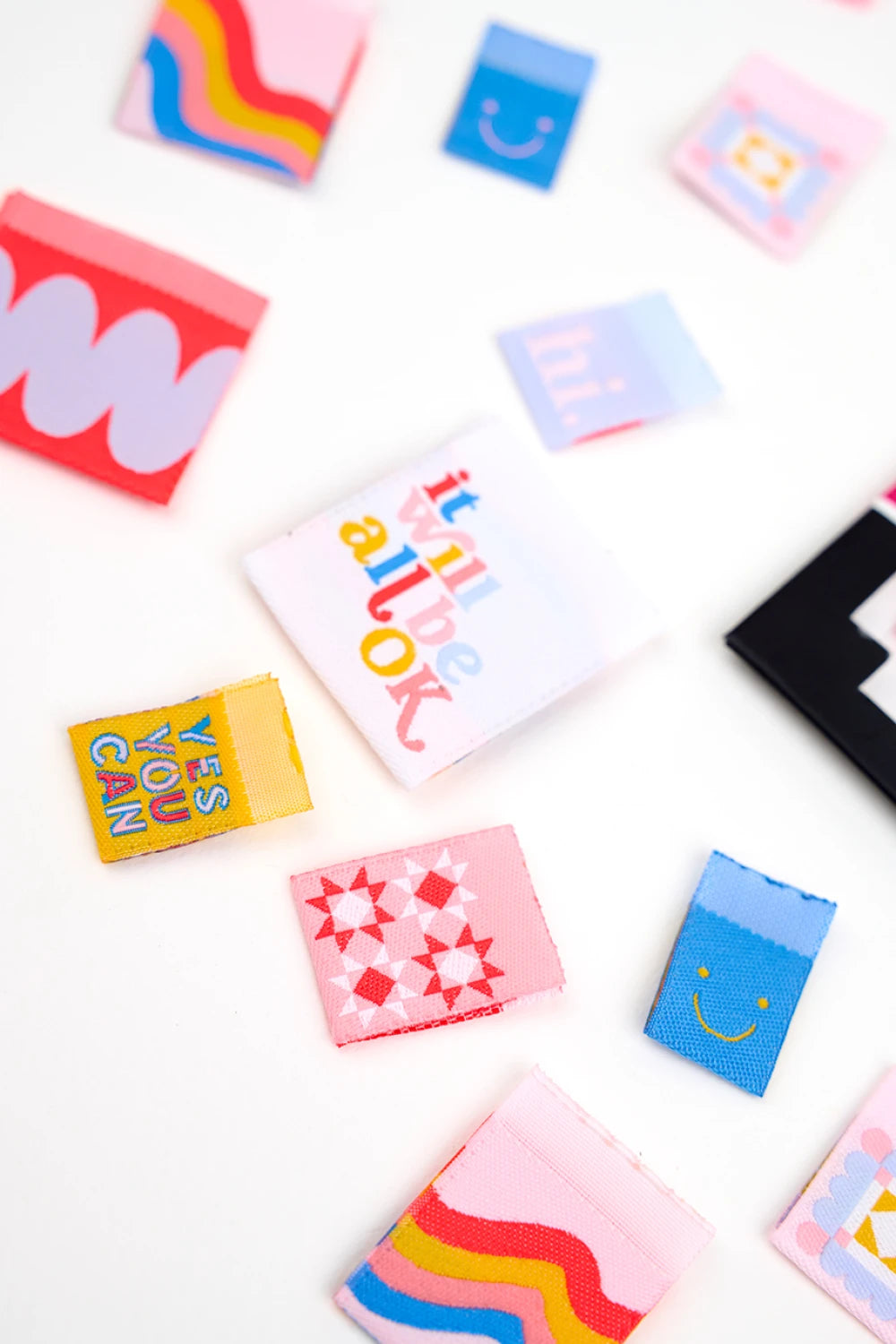 Woven Label Pack - Playful: Renaissance Ribbon
