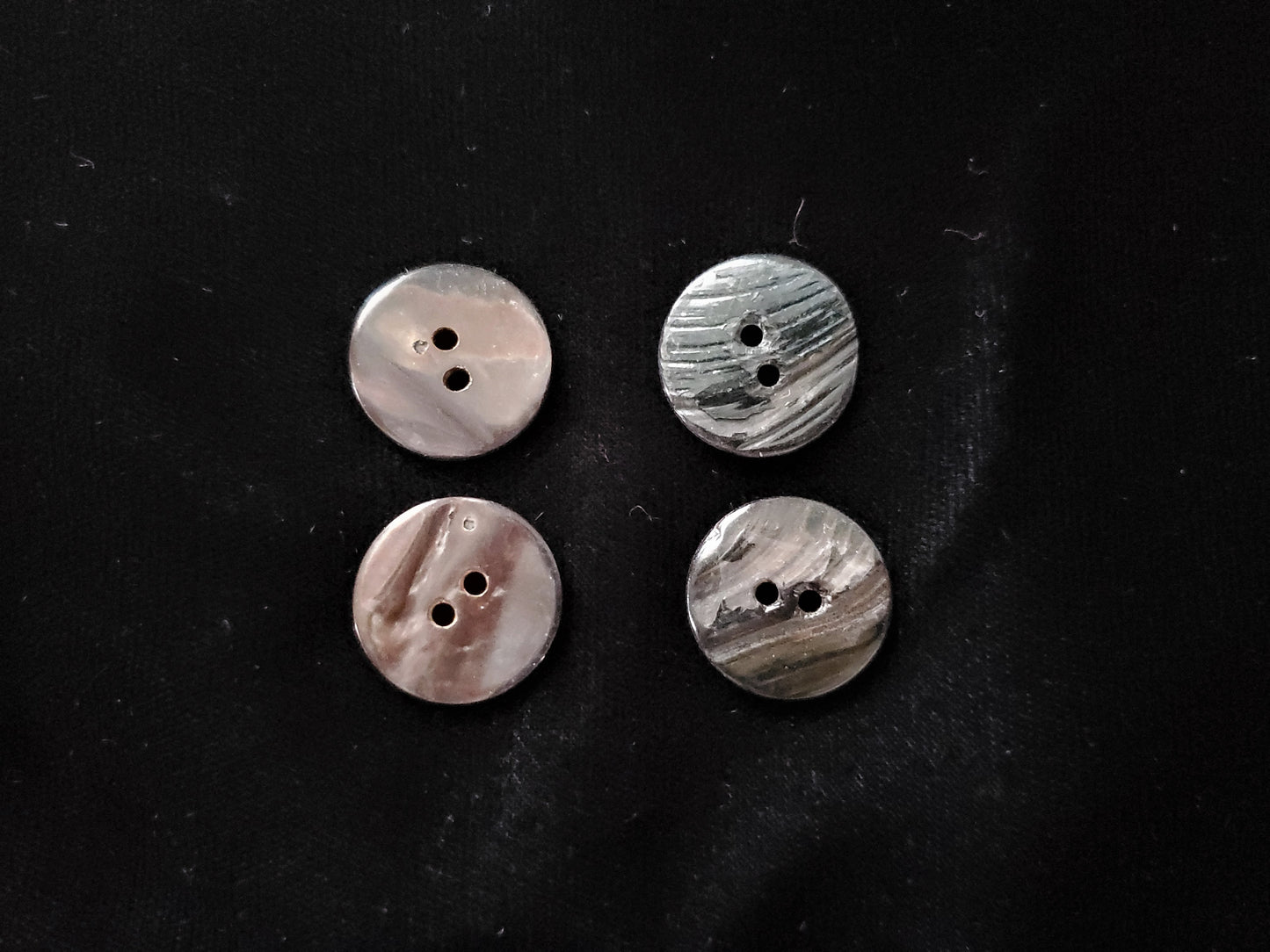 natural black buttons