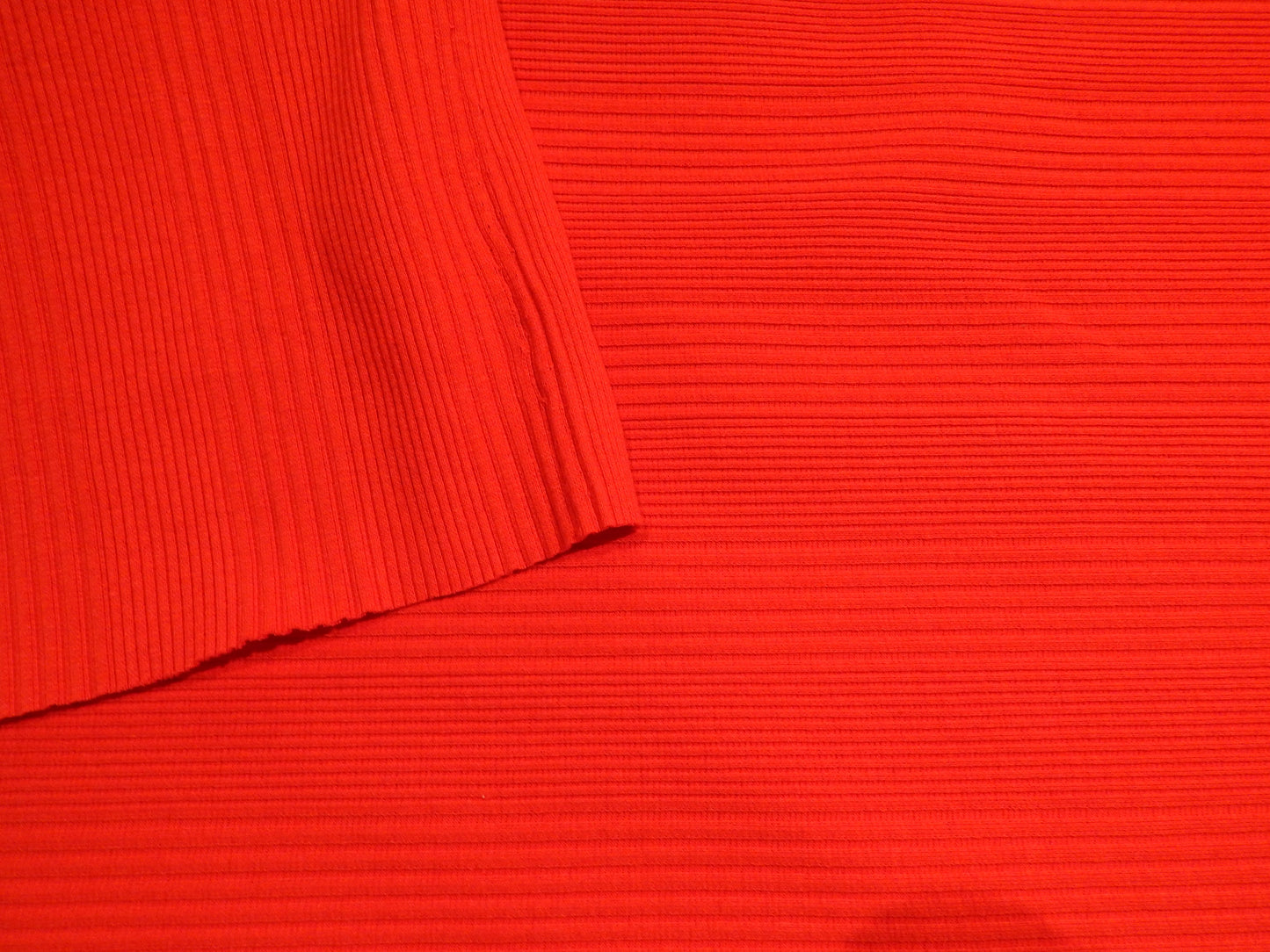 Bright Red Variegated Rib Knit