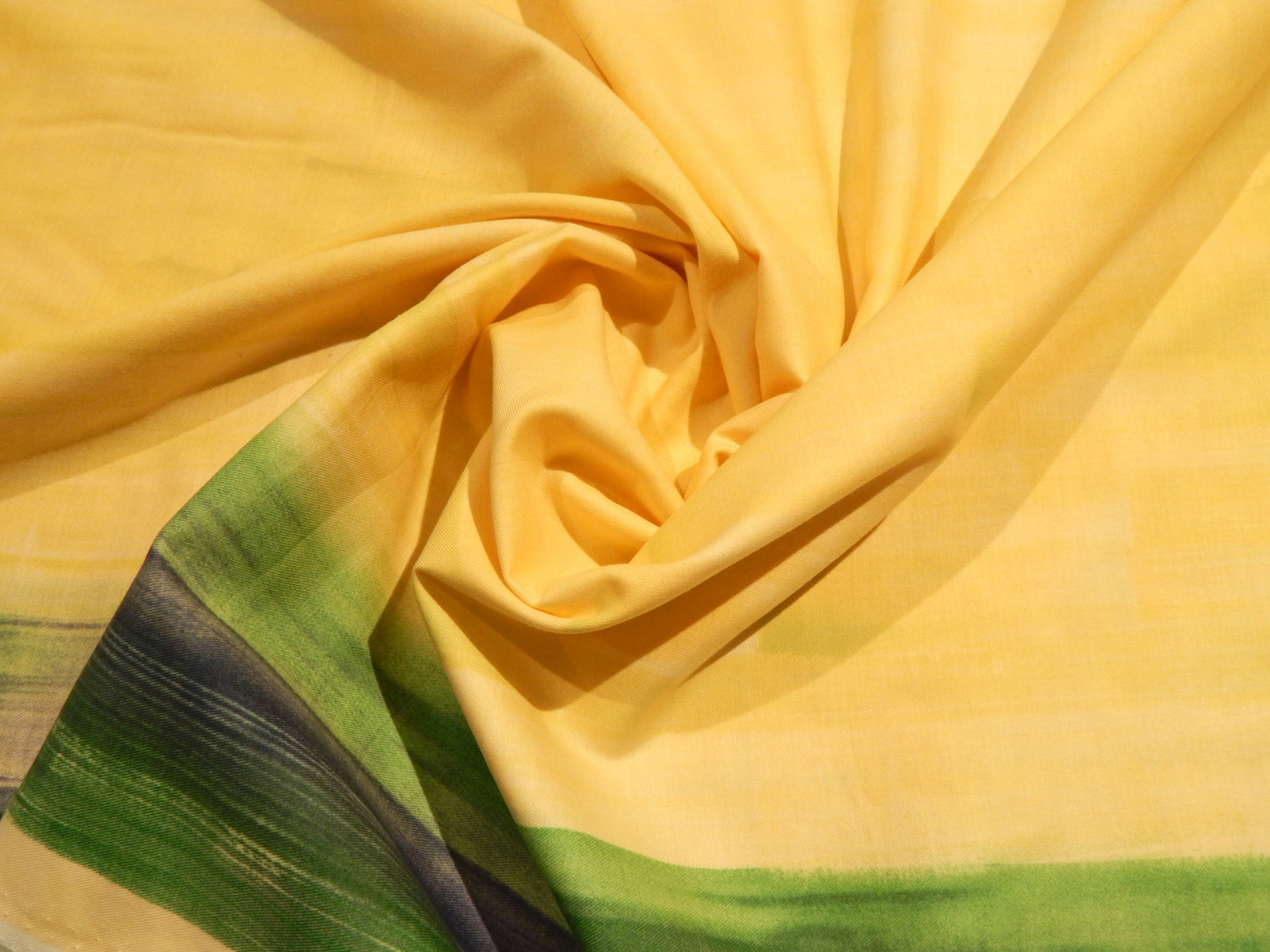 Touch a Chord Silk/Cotton Sheeting - Kokka Nani Iro