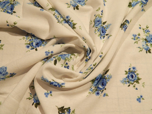 Vintage Bouquets Blue & White Linen