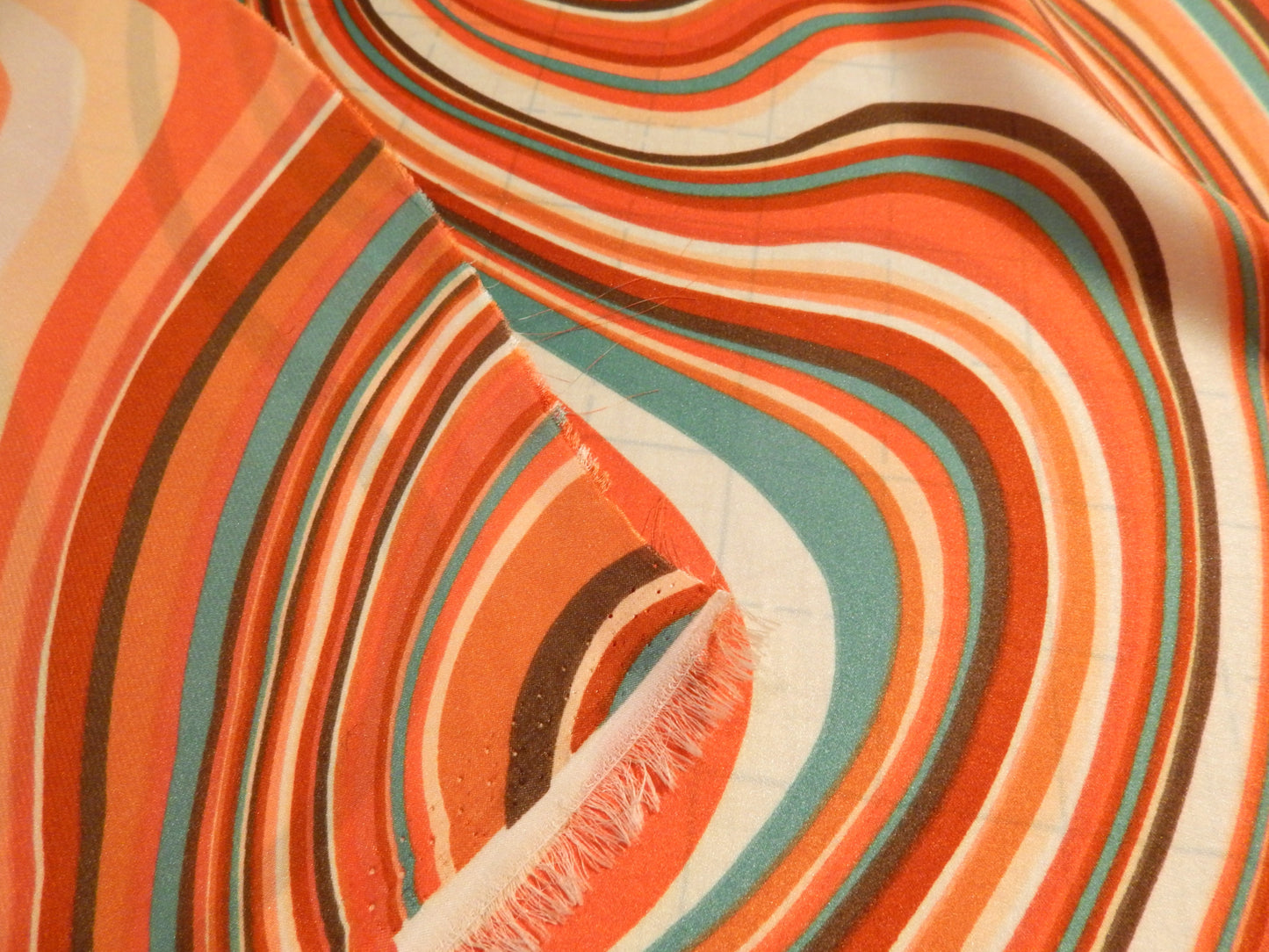 Austin Powers 70s Swirl Charmeuse