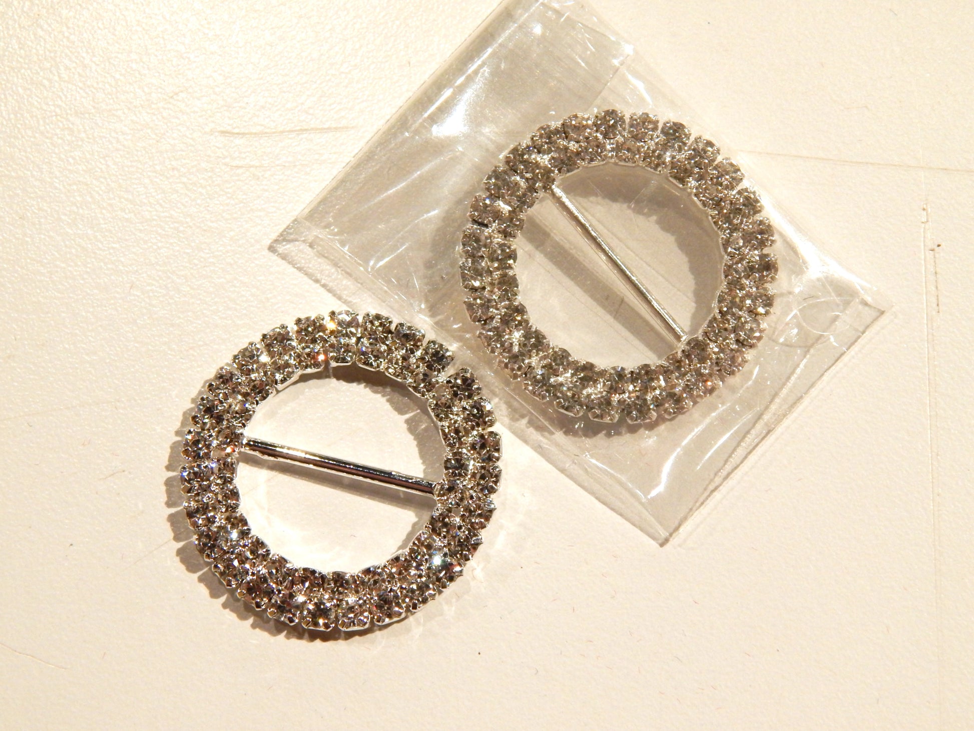 silver rhinestone belt buckle with crystals