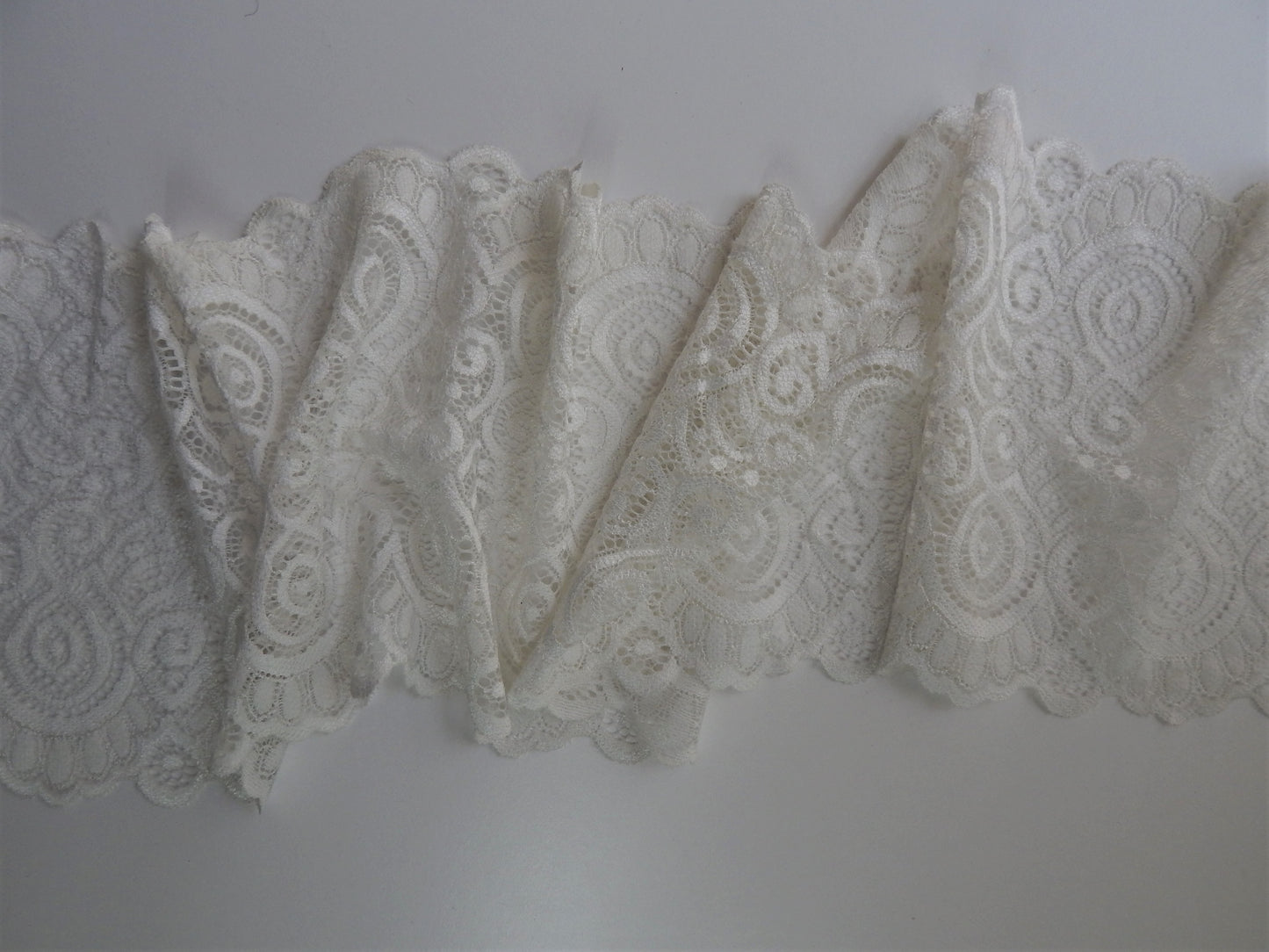 white stretch lace fabric