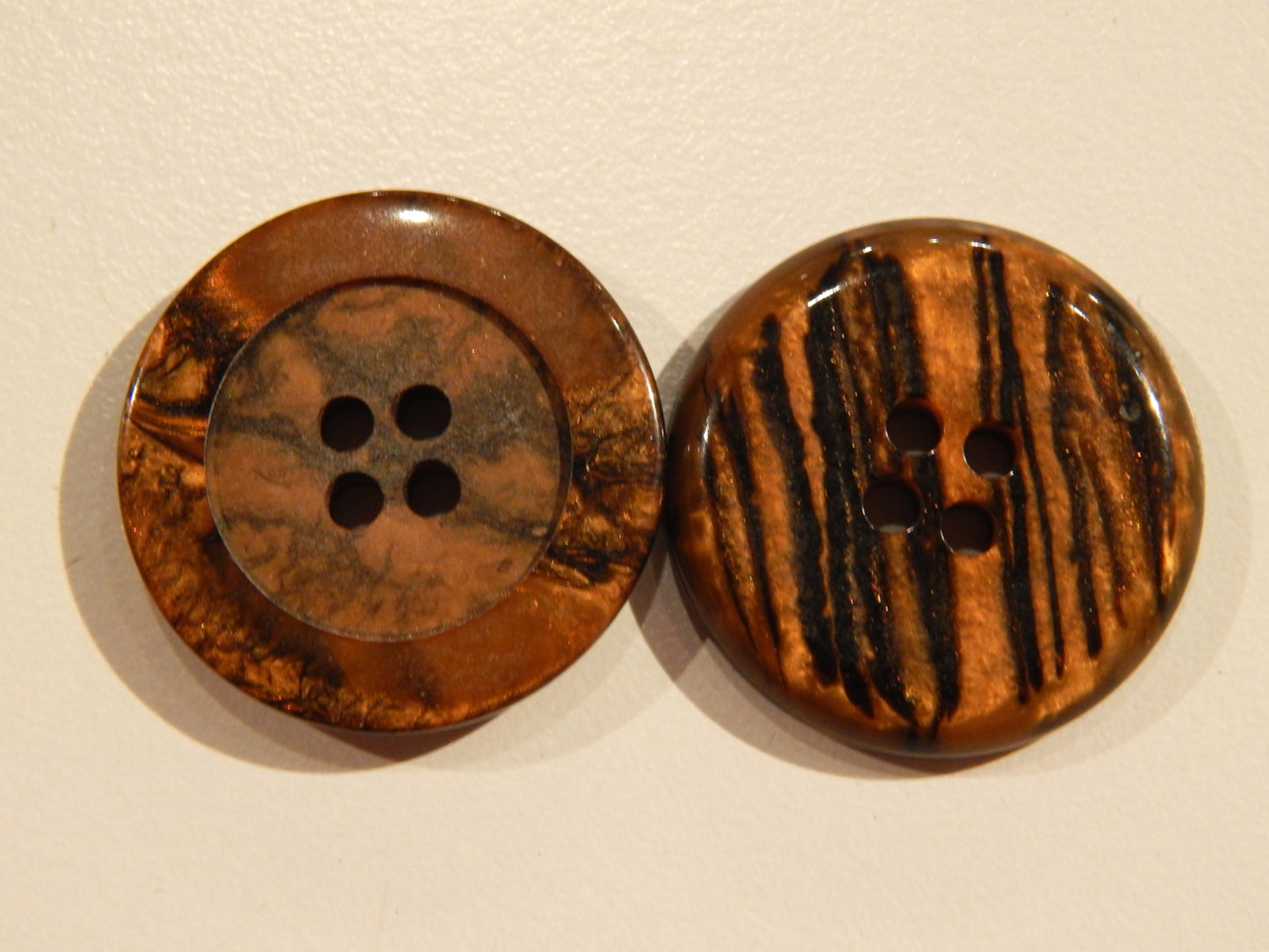 Italian Brown Marbled Buttons