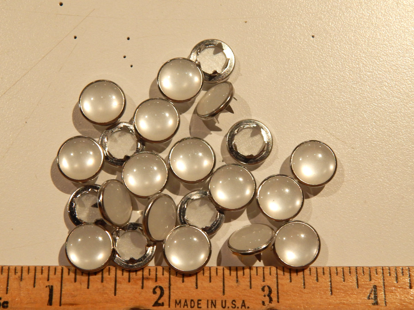 Western White Pearl Snaps
