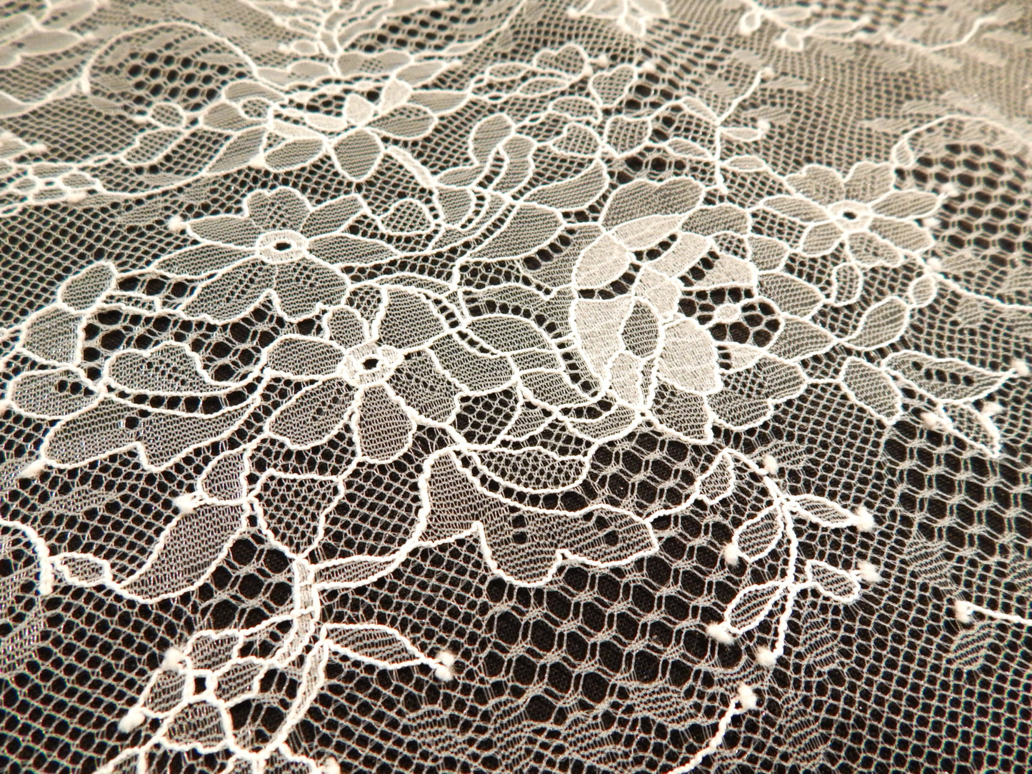 Chantilly Lace - Multiple Colors - Telio