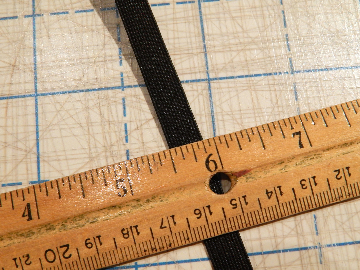Knit Elastic 3/8" - White and Black