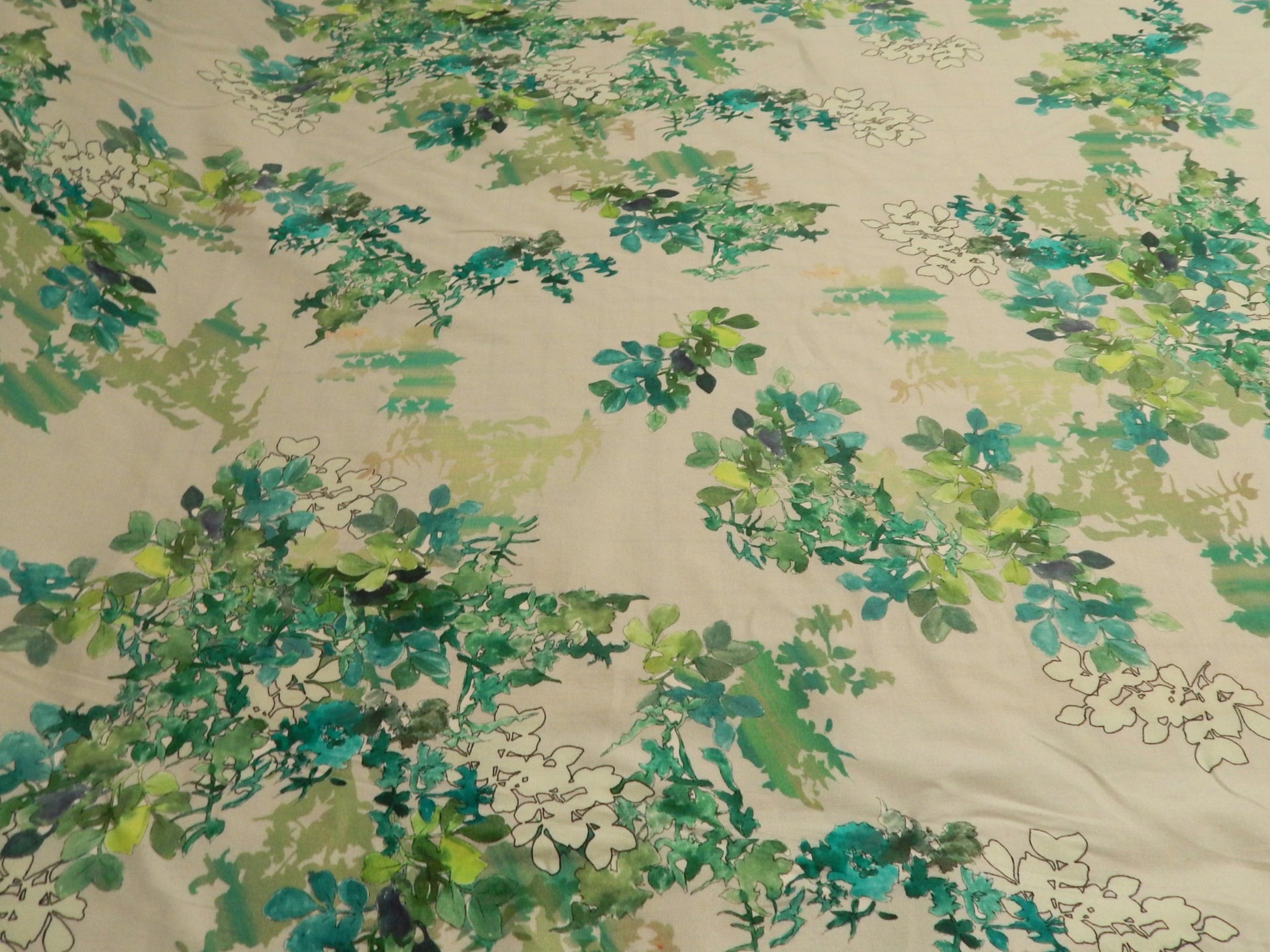 green leafy foliage print cotton spandex poplin telio fabric
