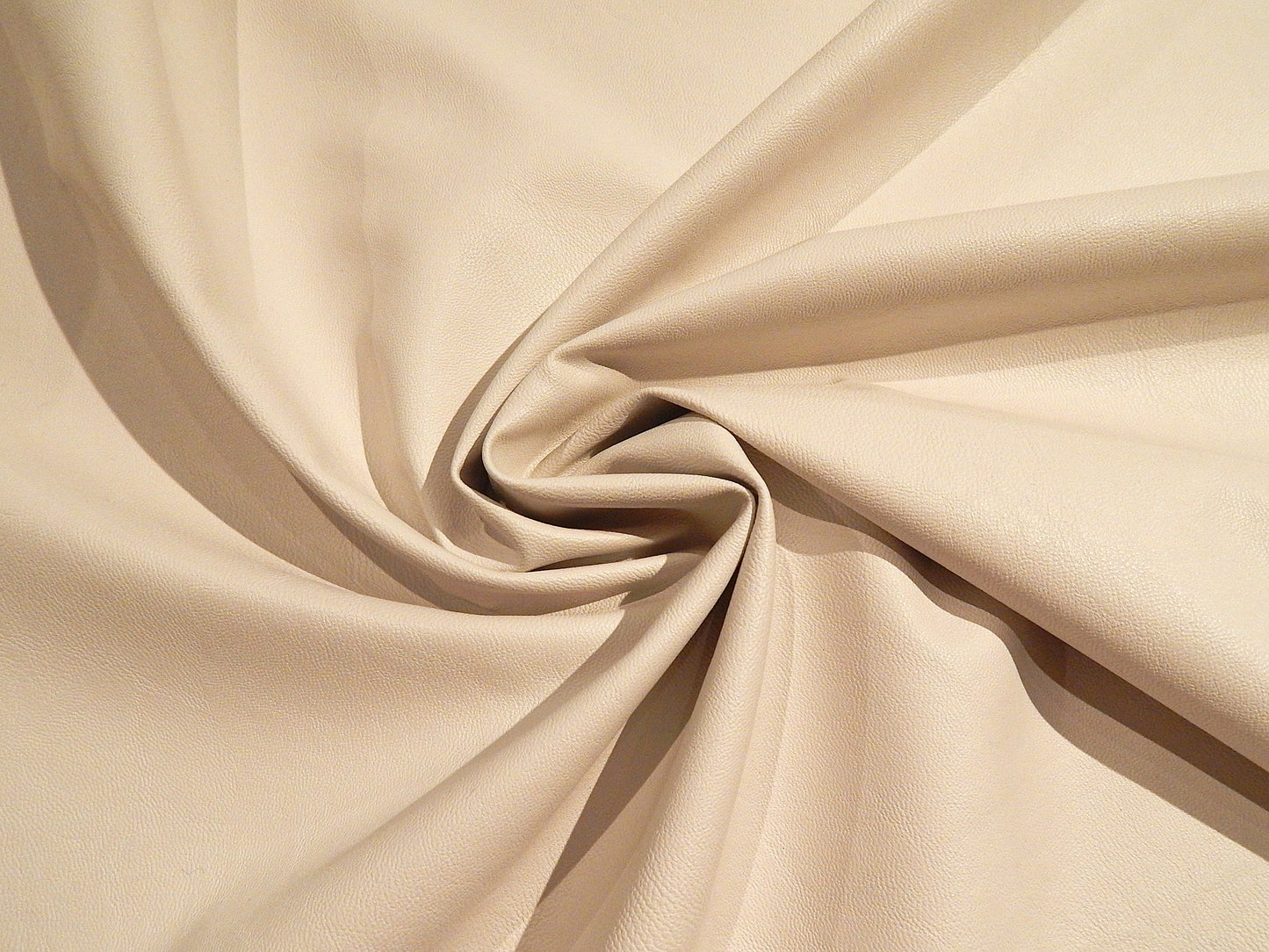 white perfecto faux leather fabric polyester and viscose pleather vinyl leather fabric