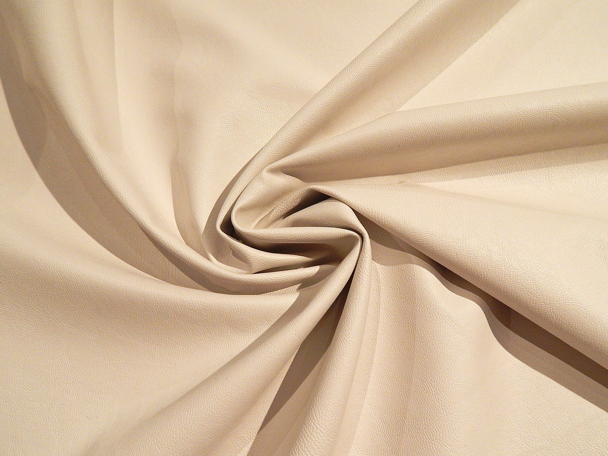 white perfecto faux leather fabric polyester and viscose pleather vinyl leather fabric