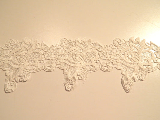3" White Floral Lace Trim - BTY