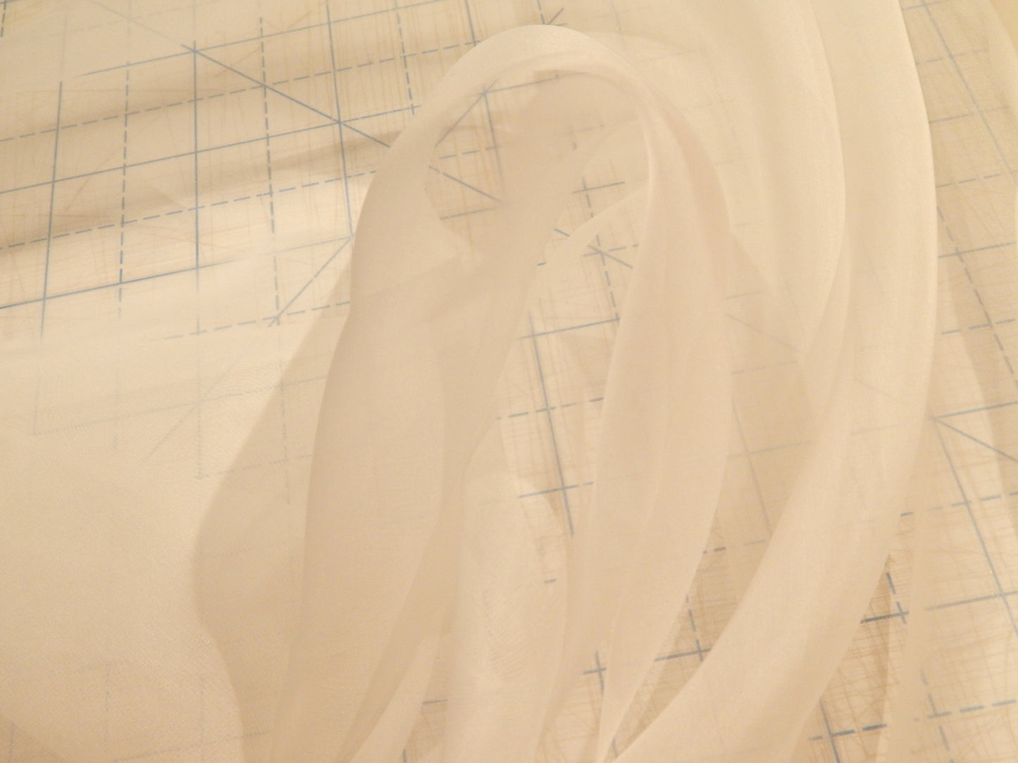 White Silk Organza - Telio