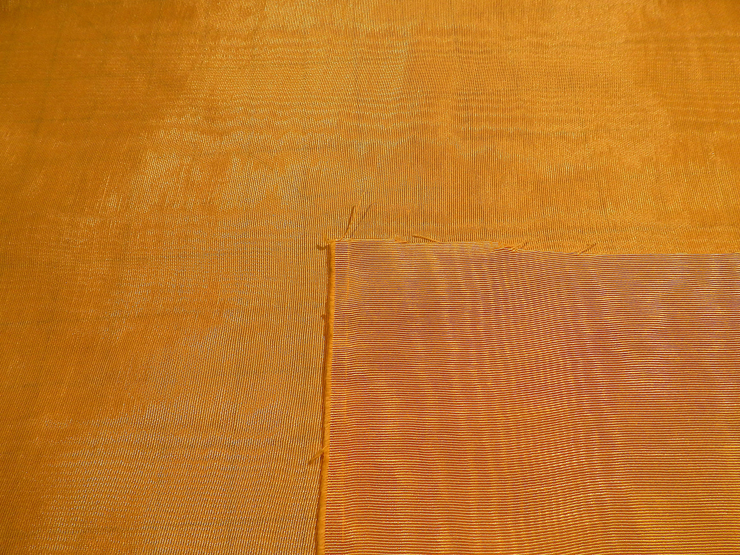 Gold Moiré