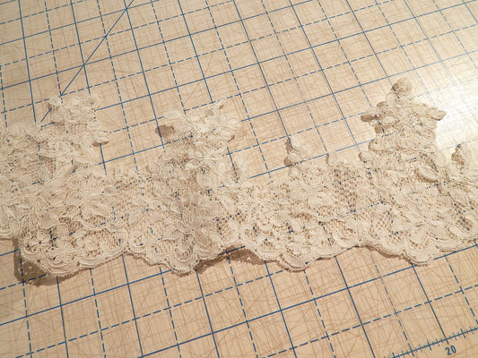 ivory white alencon bridal lace trim for hems and veils by the yard