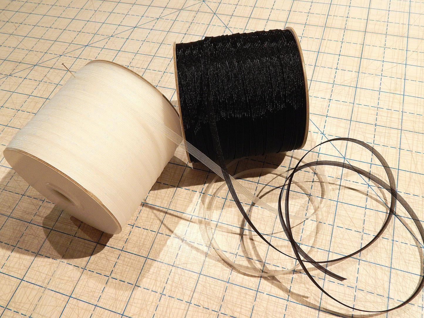 black and white 1/4" horsehair braid sold by the yard in kansas city