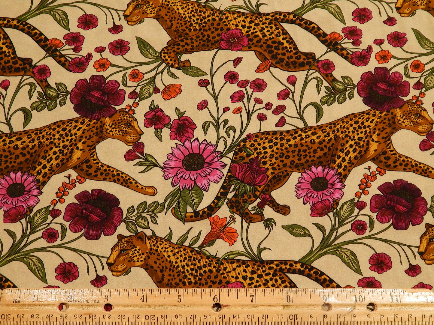 Leopards in Flora Rayon Challis - Telio