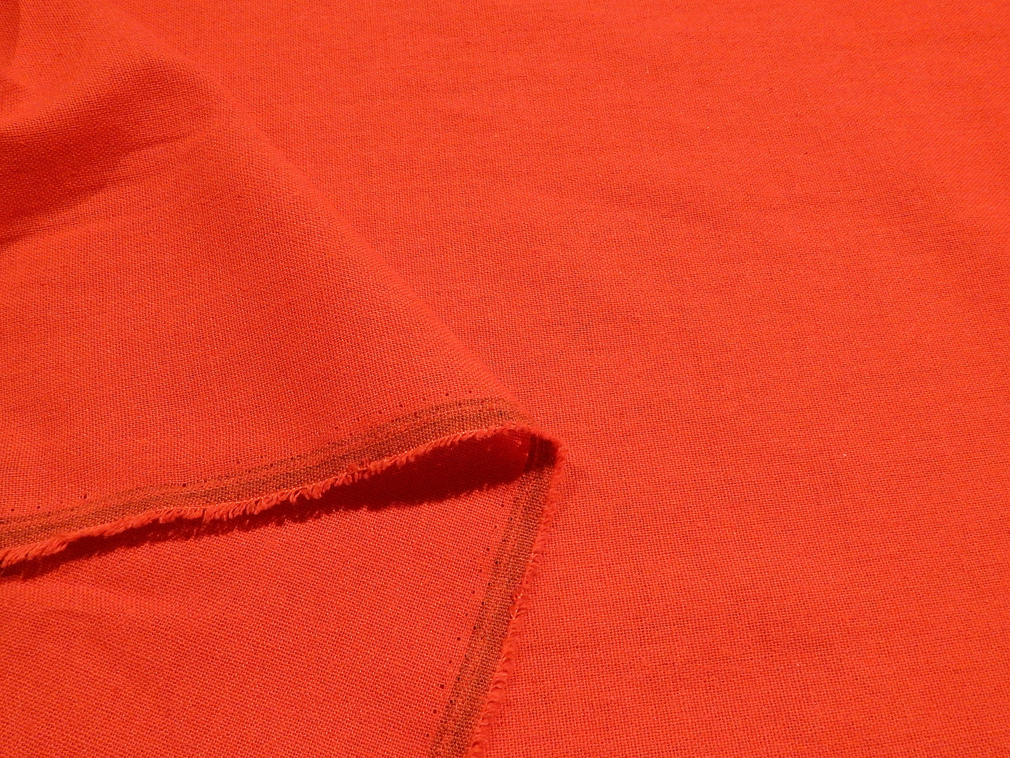 Tomato Red Linen