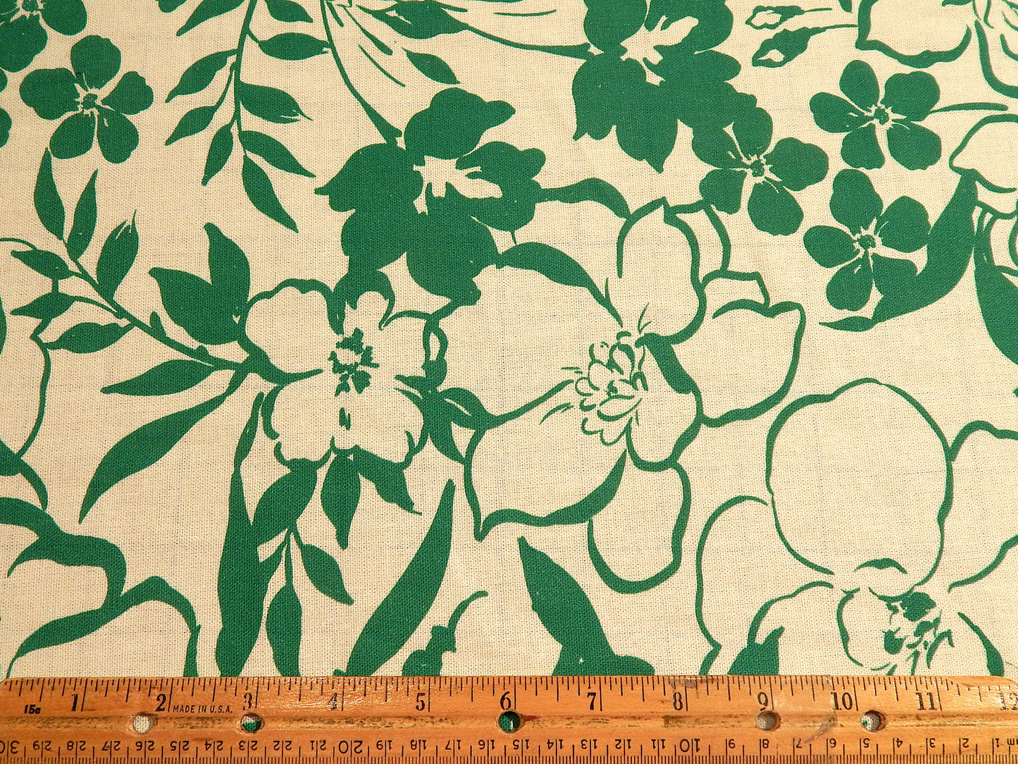 Kelly Green Floral Linen