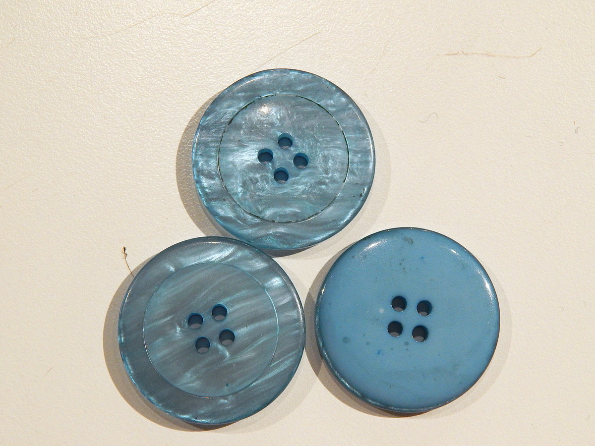 Large & Blue Pearly Buttons
