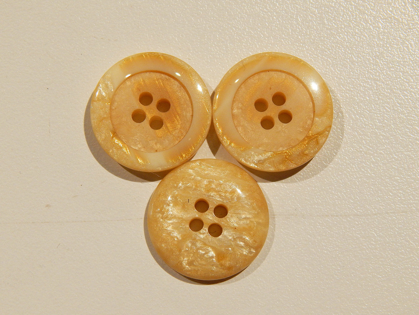 Italian Natural Gold Marbled Buttons - Multiple Sizes