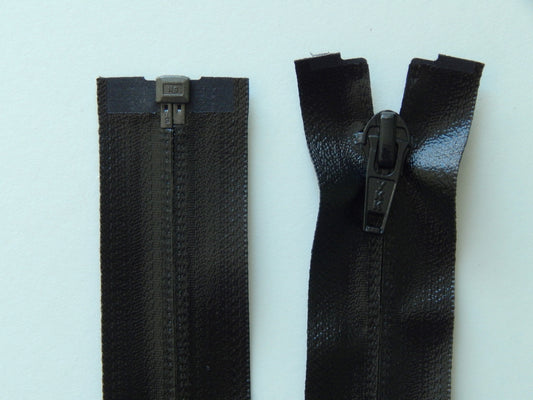 black water repellant zipper