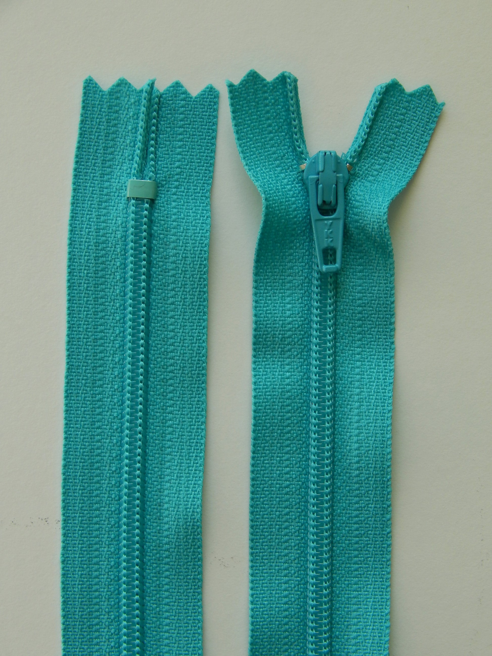 bright ocean blue plastic nonseparating skirt zipper