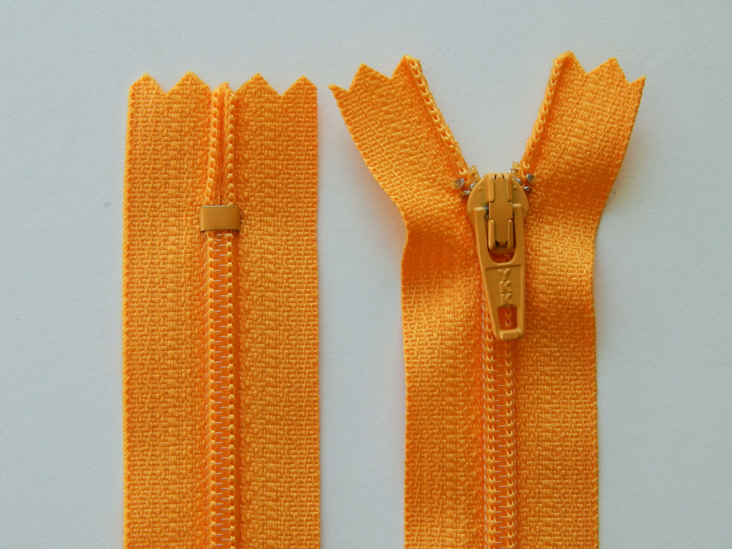 medium orange nylon dress zipper