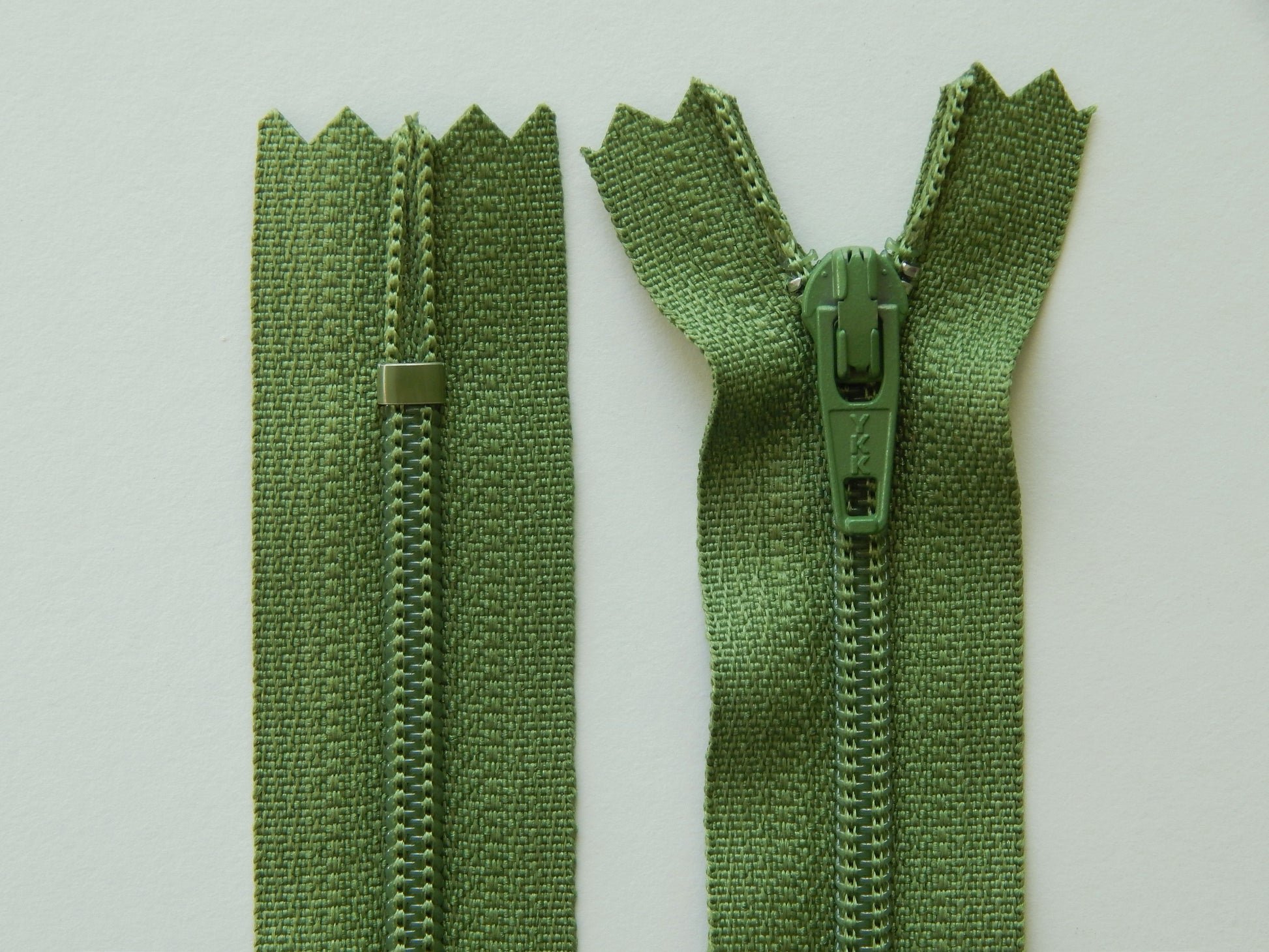 fern green nylon dress zipper