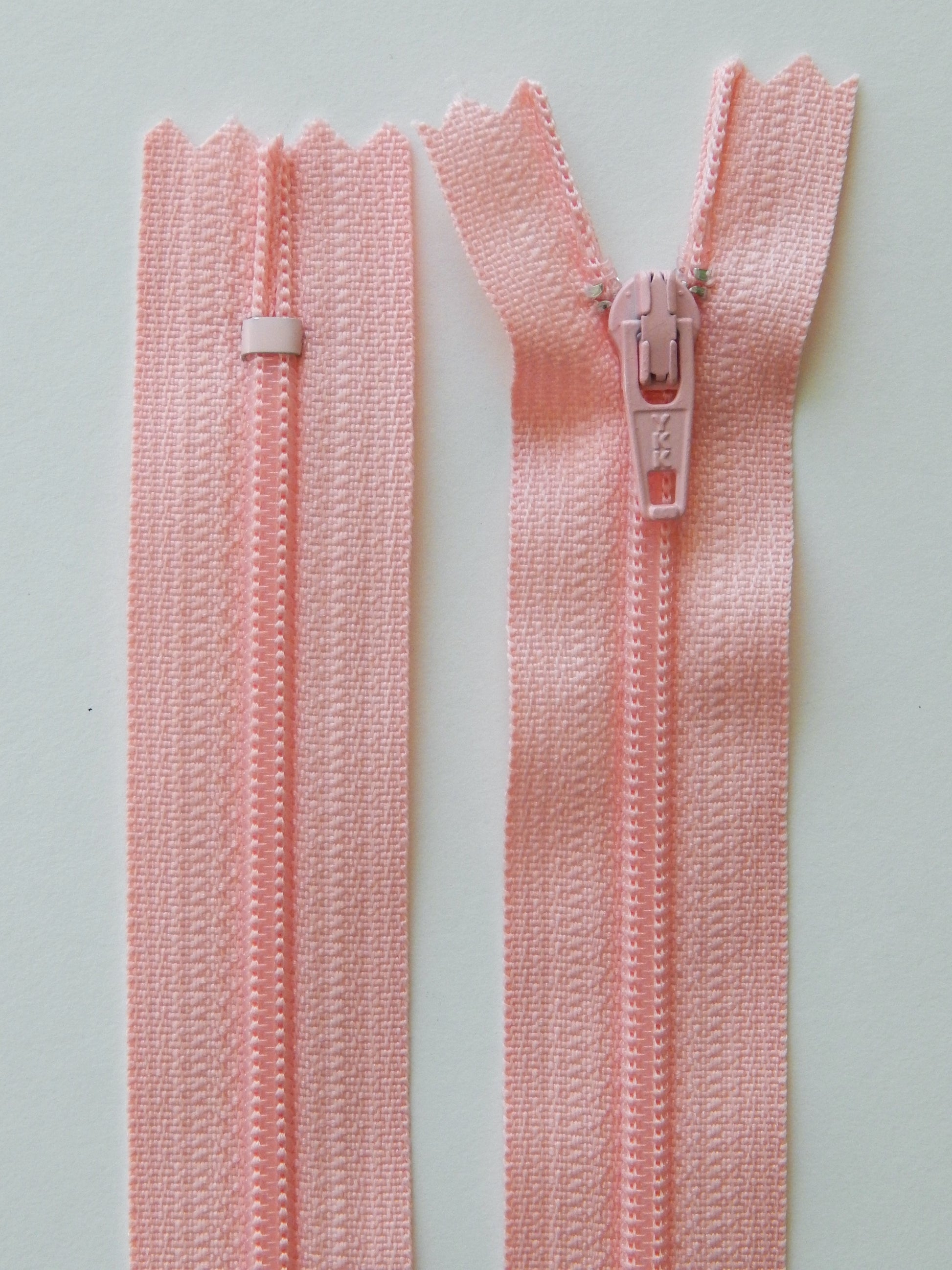 ballerina pink plastic nonseparating skirt zipper