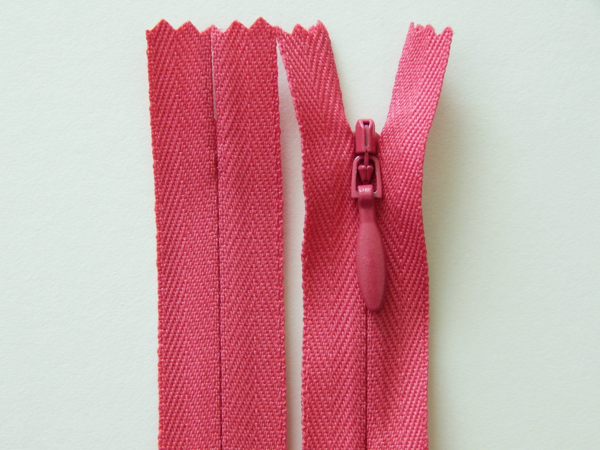 bubble gum pink concealed zipper