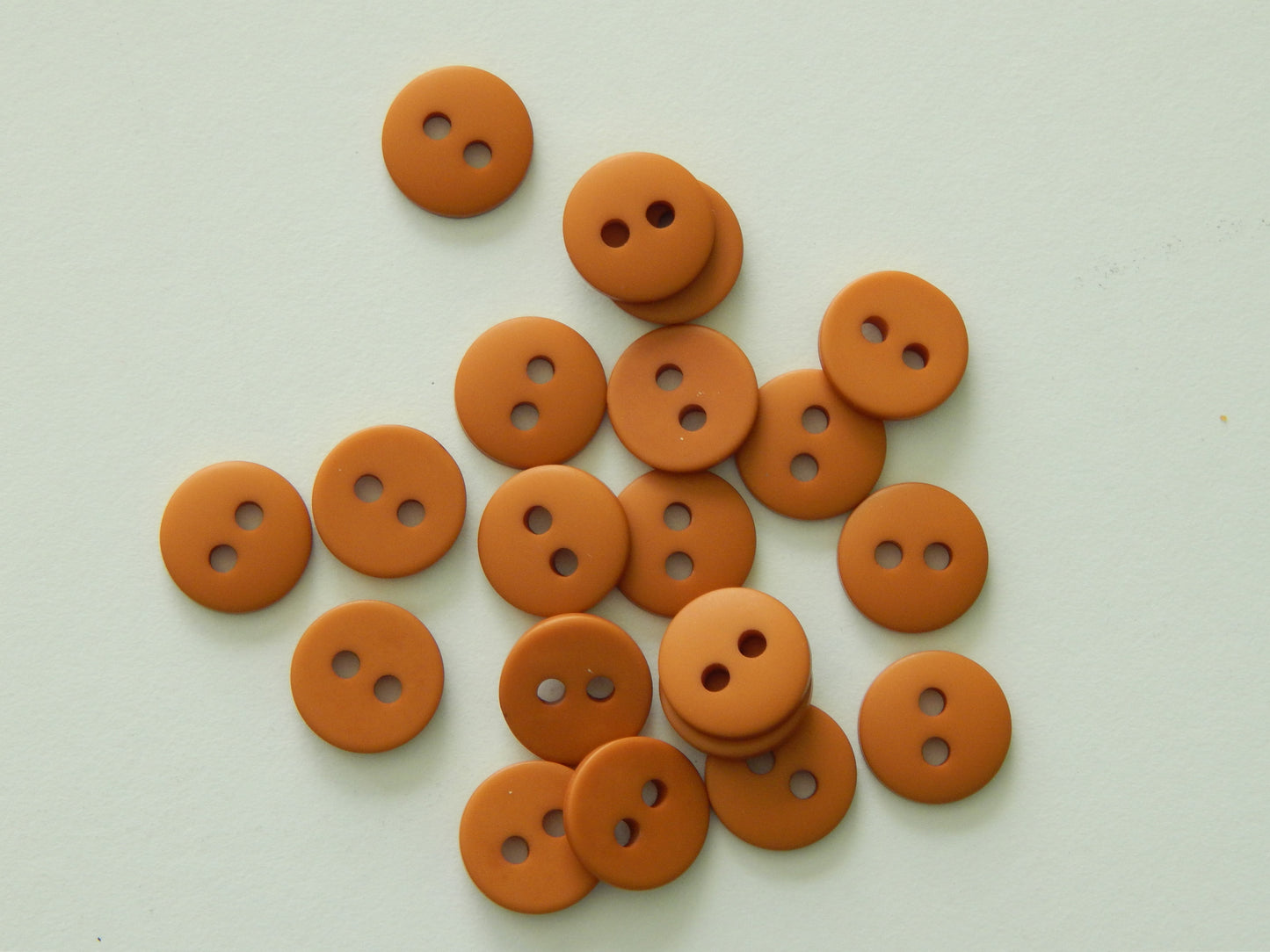 caramel polyester buttons