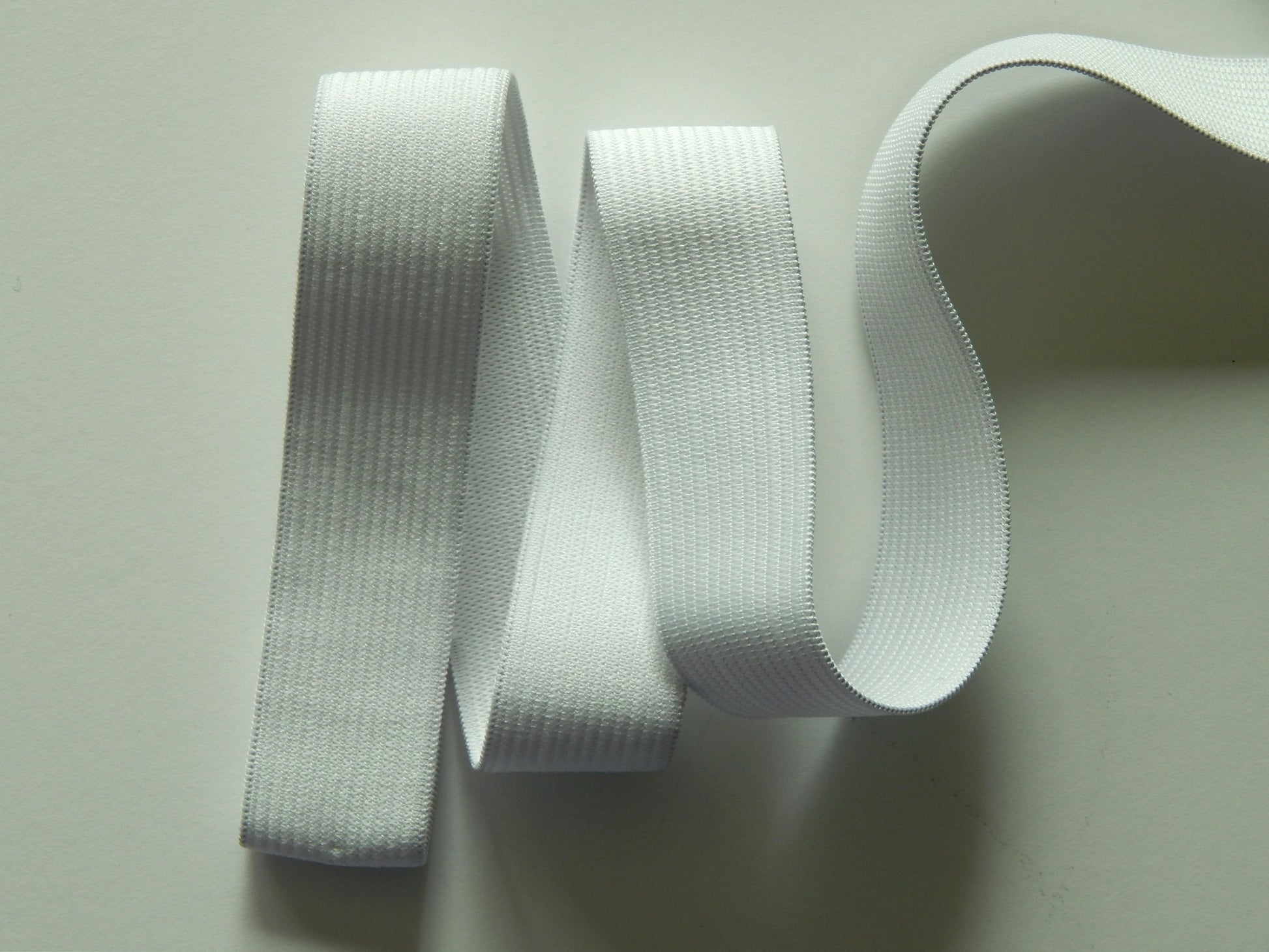 white waistband or craft elastic