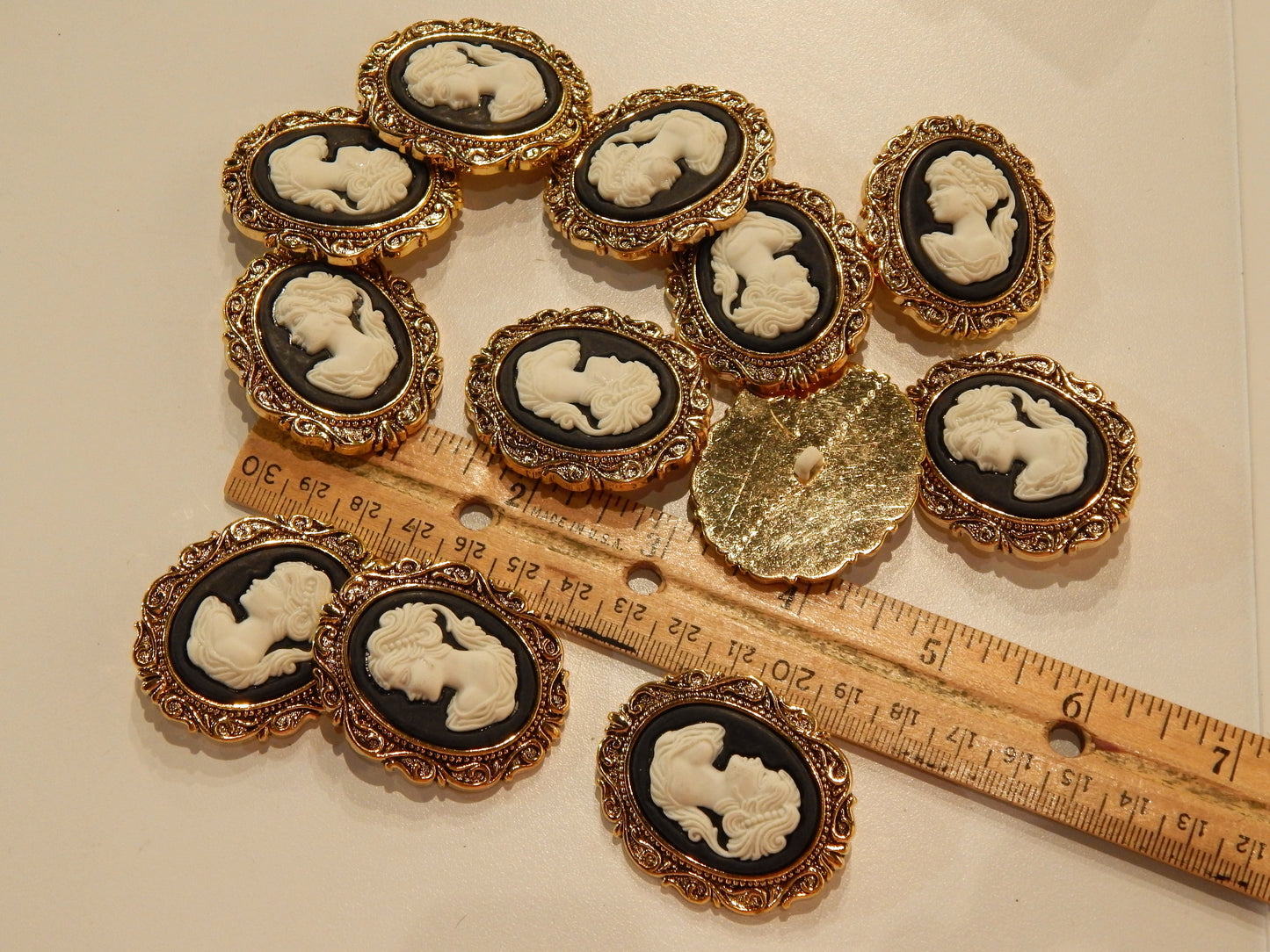 Vintage Cameo Buttons