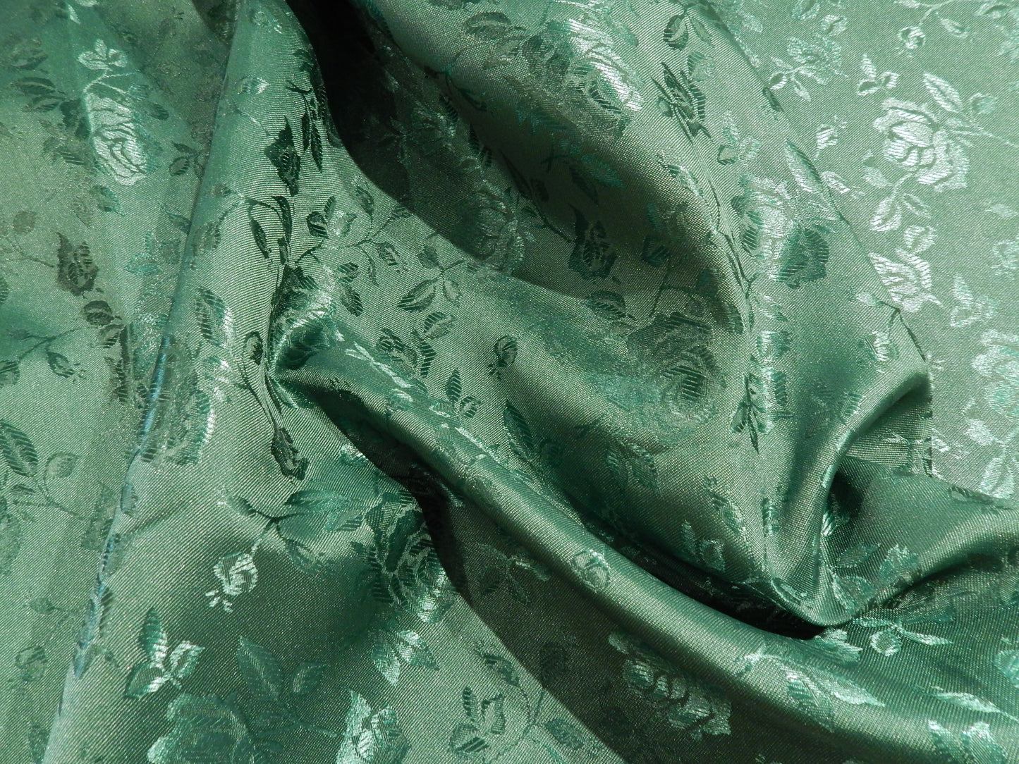 Dark Green Rose Jacquard