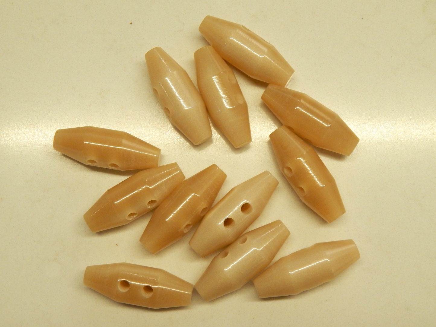 Tan Toggle Buttons - Dill - 1 1/2"