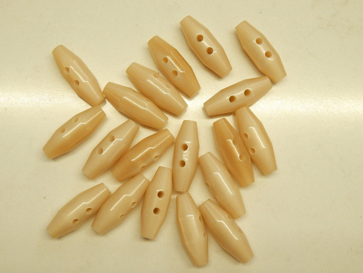 Tan Toggle Buttons - Dill - 1 3/8"