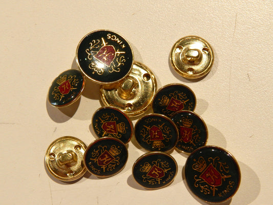 Irish Royalty Green & Red Buttons - Multiple Sizes