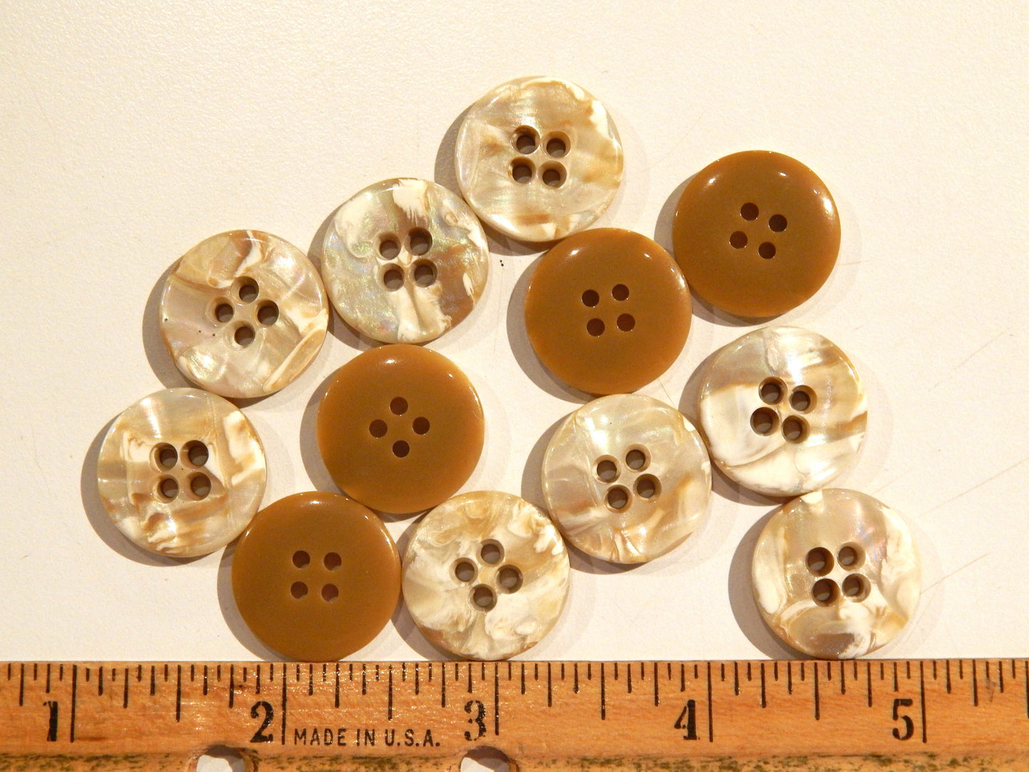 Iridescent Flax Marbled Buttons