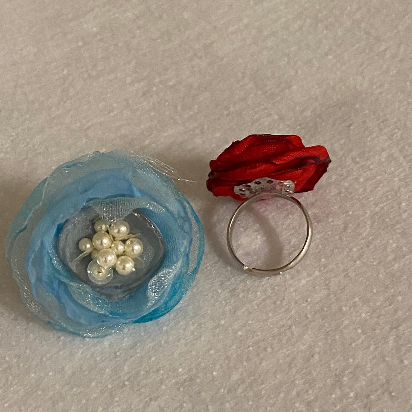 Organza Flowers Class with Liza MacKinnon!