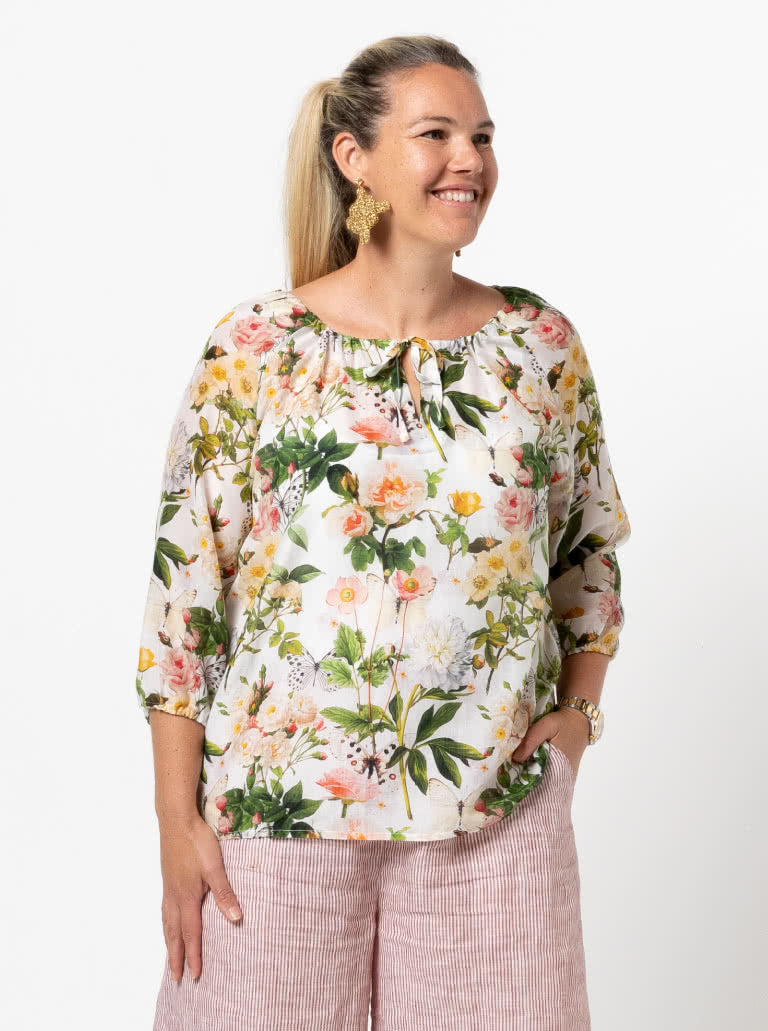 Anita Peasant Blouse Sizes 18-30 - Style Arc
