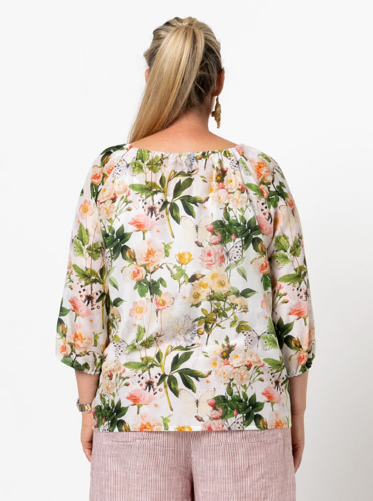 Anita Peasant Blouse Sizes 18-30 - Style Arc