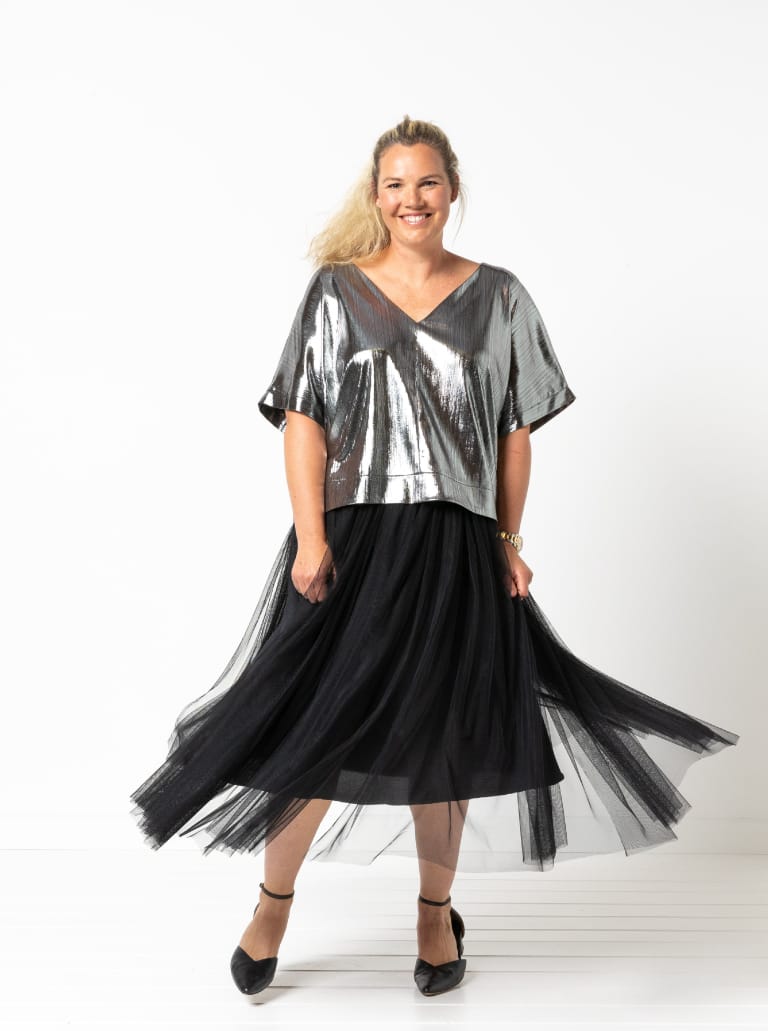 Joan Woven Top Sizes 18-30 - Style Arc